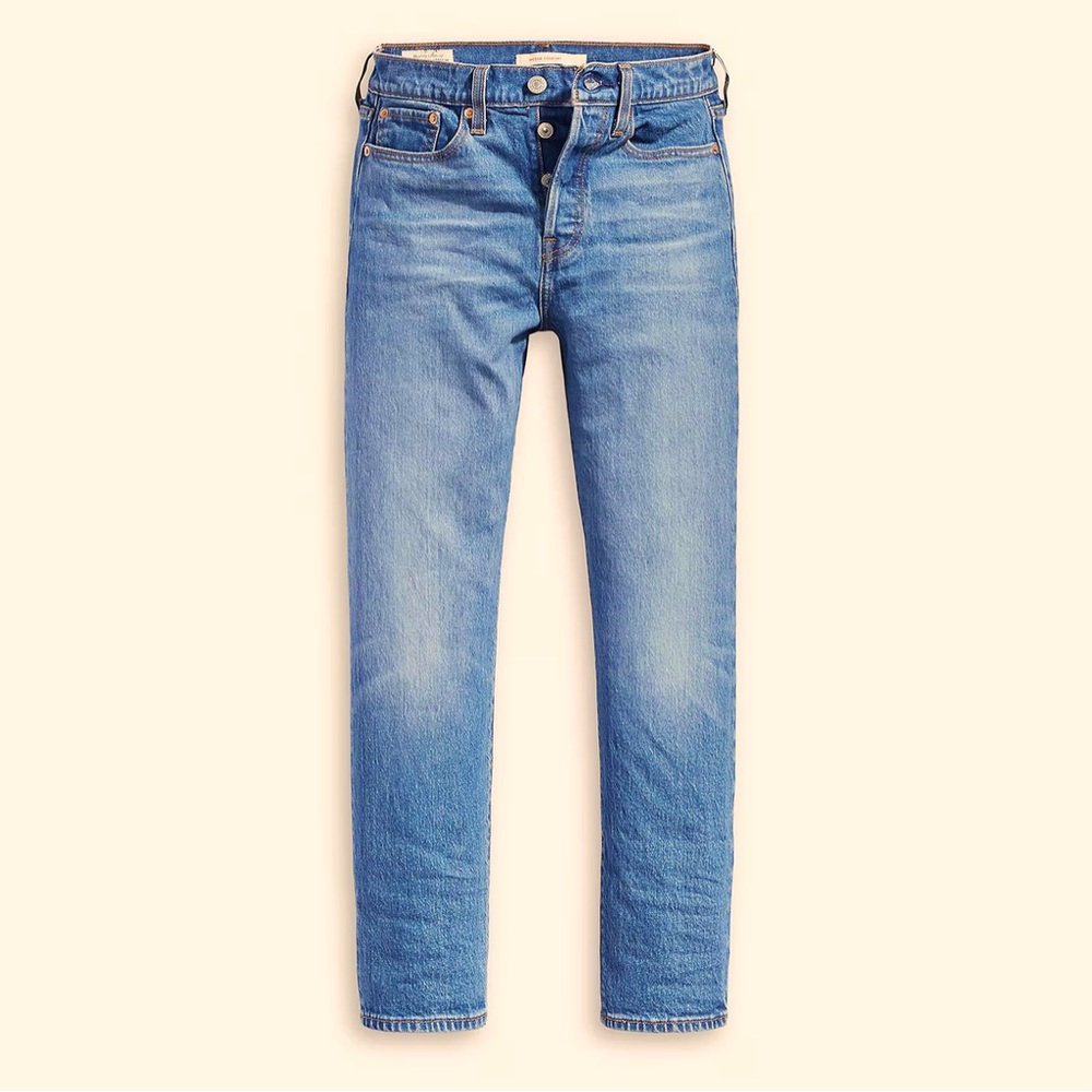 Levi’s Wedgie Straight Jeans
